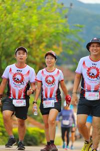 BIB: 8070, 8024, 8025
                            <button type="button" onclick="openModal(18881546)" class="btn btn-primary btn-sm float-right btn-popup" data-toggle="modal" data-target=".modal-high-quality">
                        <i class="fas fa-shopping-cart"></i> Add to Cart
                    </button>
                                            <button type="button" onclick="isThisMe(18881546, true)" class="btn btn-success btn-sm float-right btn-popup btn-isme hidden" data-toggle="tooltip" data-placement="bottom" title="นี่คือรูปของคุณใช่ไหม คลิกที่นี่เพื่อเอาเข้าอัลบั้ม">
                        <i class="fas fa-plus"></i> Add to album
                    </button>
                    <button type="button" onclick="isThisMe(18881546, false)" class="btn btn-warning btn-sm float-right btn-popup btn-isnotme hidden">
                        <i class="fas fa-ban"></i> Remove from album
                    </button>